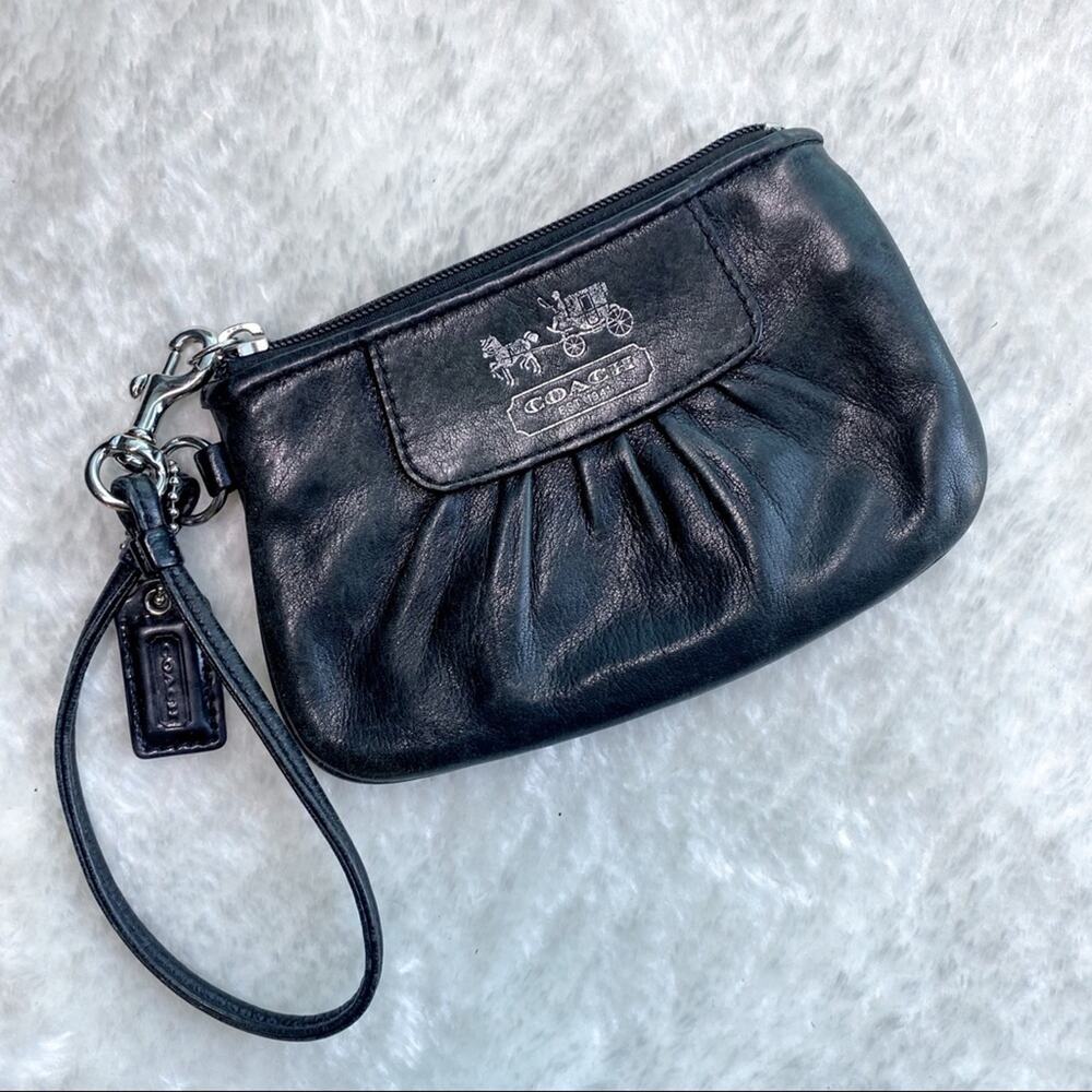 Coach Madison Black Leather Pleated Wristlet 41977 Horse & Carriage 6x4